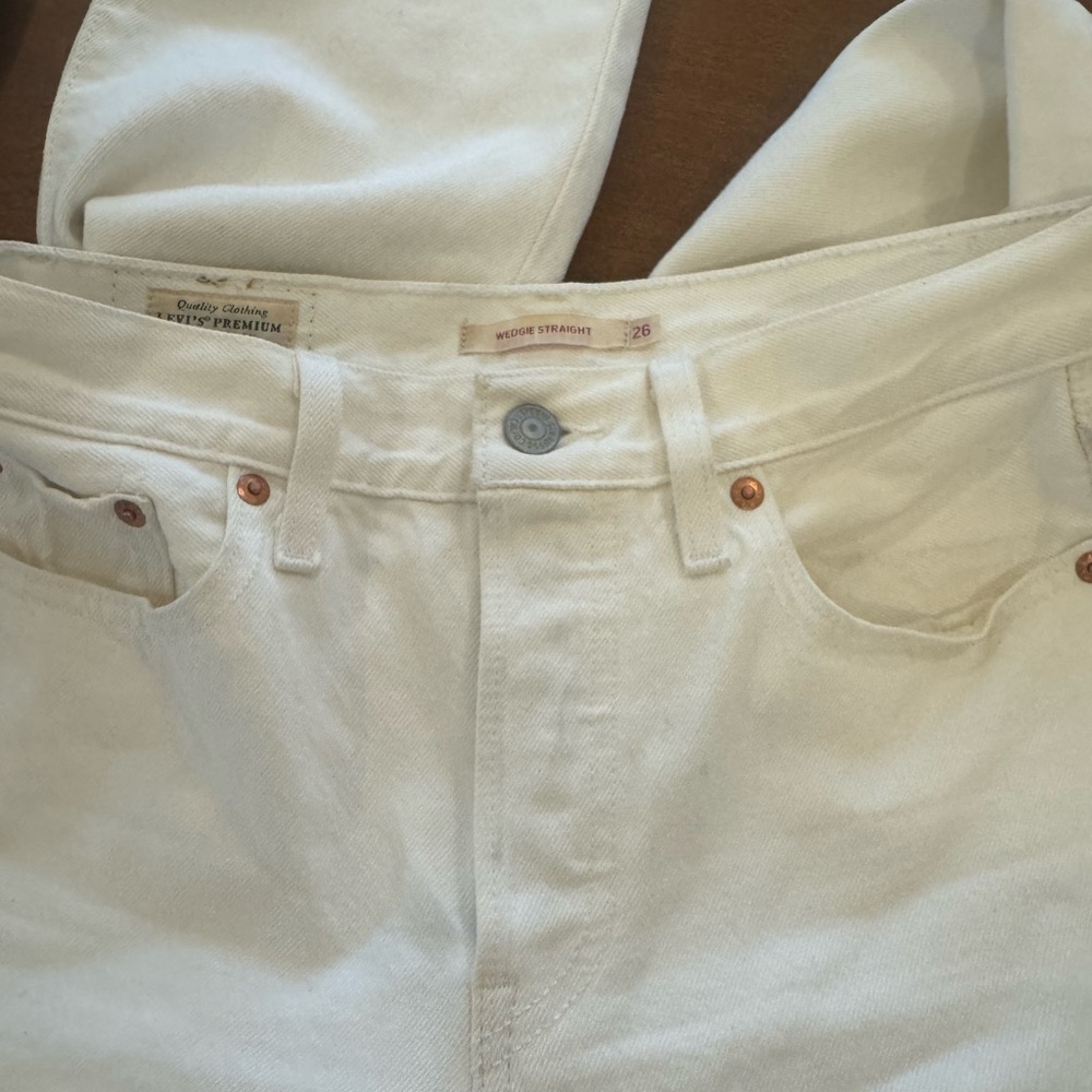 Levi's White Straight Leg Jeans Classic Style